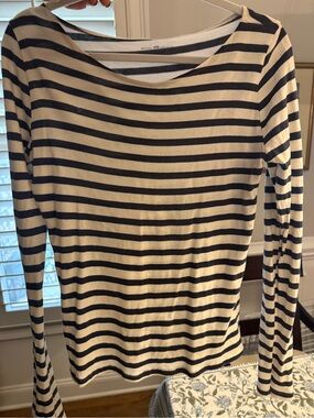 Brandy Melville Striped Long-Sleeve Boatneck Top - Navy and Cream